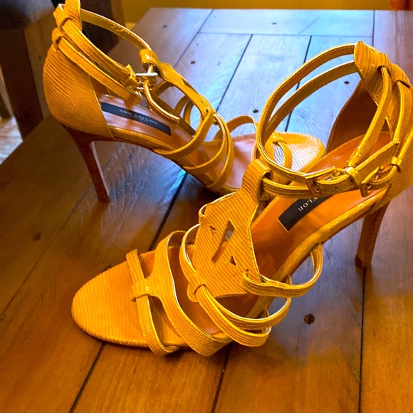 Ann Taylor size 7 ladies sandals - Picture 2 of 2